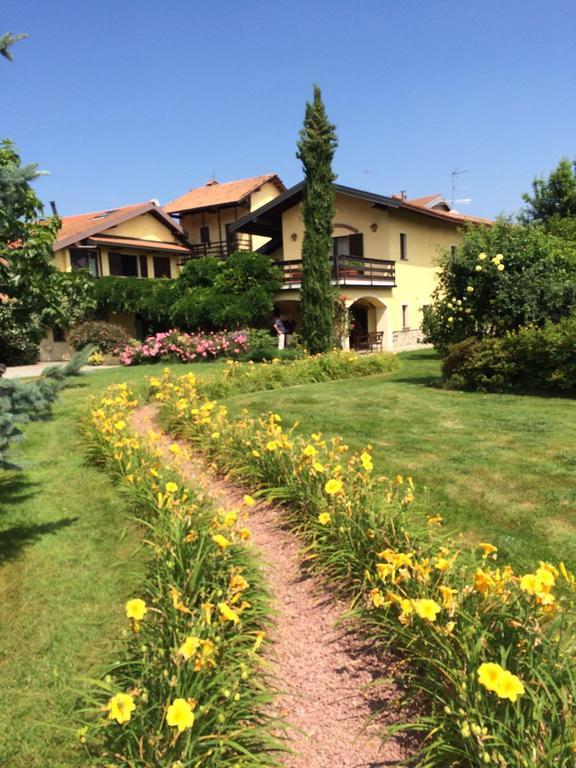 Relais Dei Cesari Villa Borgo Ticino Bagian luar foto